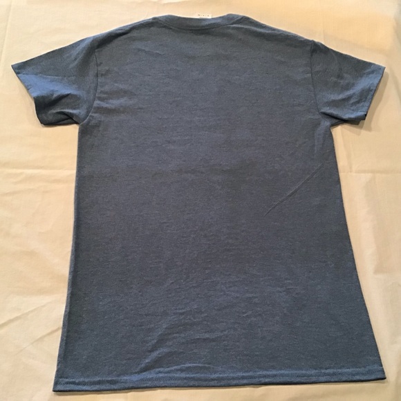 Seattle NWT Adult T-shirt Size S - Picture 4 of 5